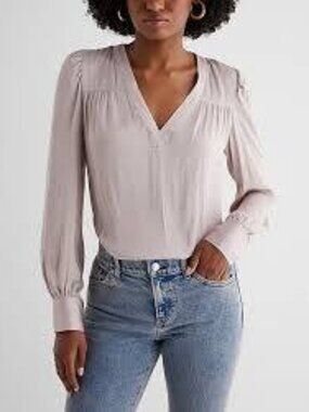 EXPRESS SATIN V-NECK CUFF SLEEVE TOP SIZE XS